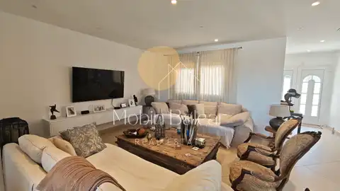 Photo of the property 2